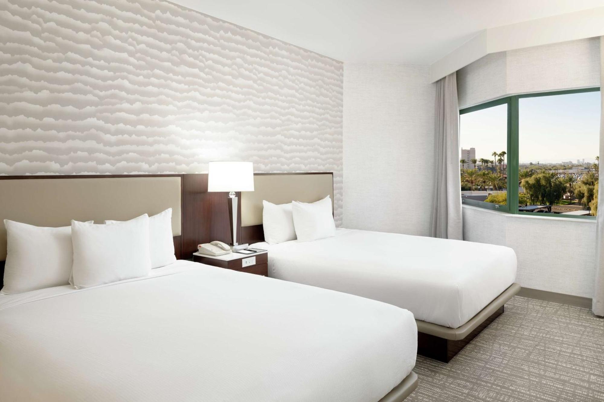 ดับเบิลทรี สวีท บาย ฮิลตัน ฟีนิกซ์ Hotel ภายนอก รูปภาพ
